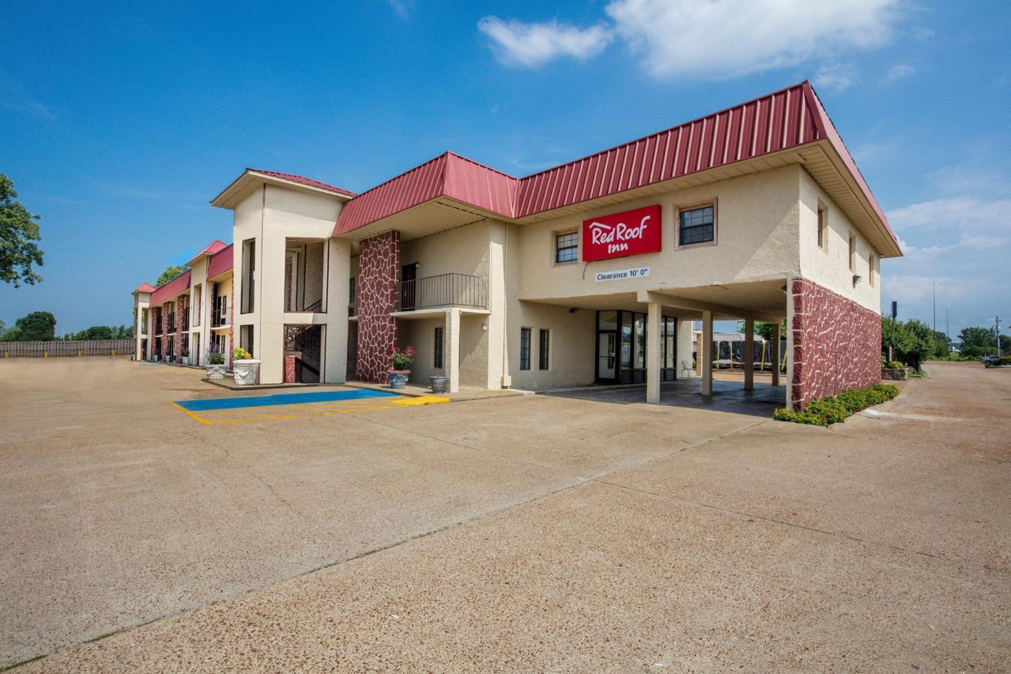 Red Roof Motel 2*